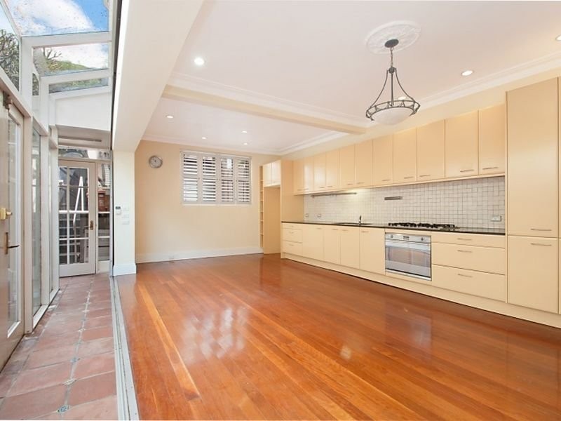 100 Carabella Street, Kirribilli NSW 2061