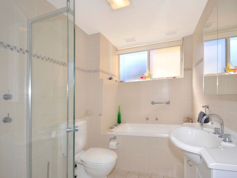 2/55 Prince Albert Street, Mosman NSW 2088