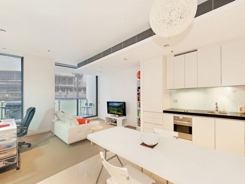 806/8 Glen Street, Milsons Point NSW 2061