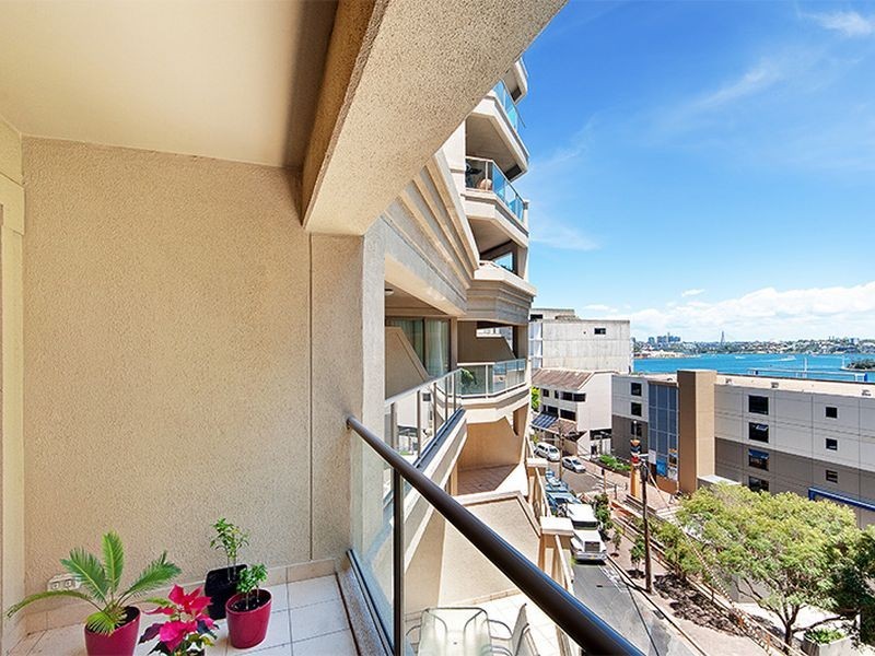 8C/70 Alfred Street, Milsons Point NSW 2061