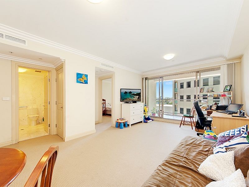 8C/70 Alfred Street, Milsons Point NSW 2061