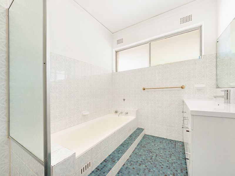 2 Cashel Crescent, Killarney Heights NSW 2087