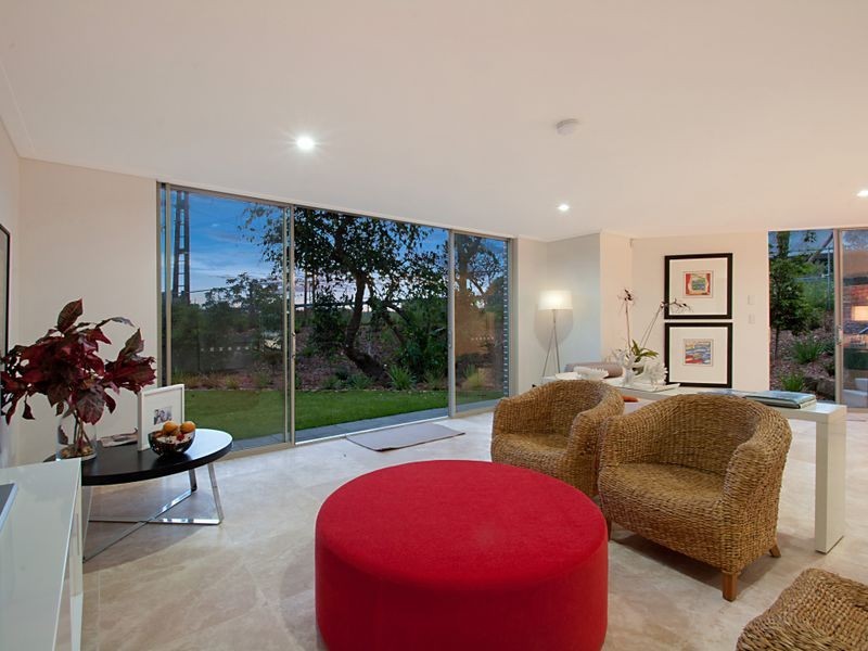 9 Commodore Street, Mcmahons Point NSW 2060