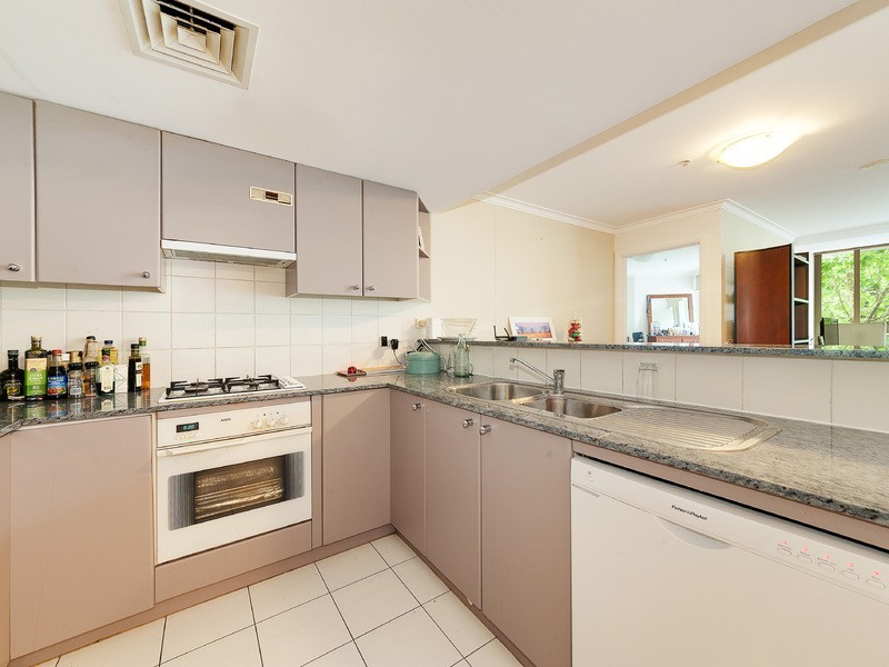 202/38 Alfred Street, Milsons Point NSW 2061