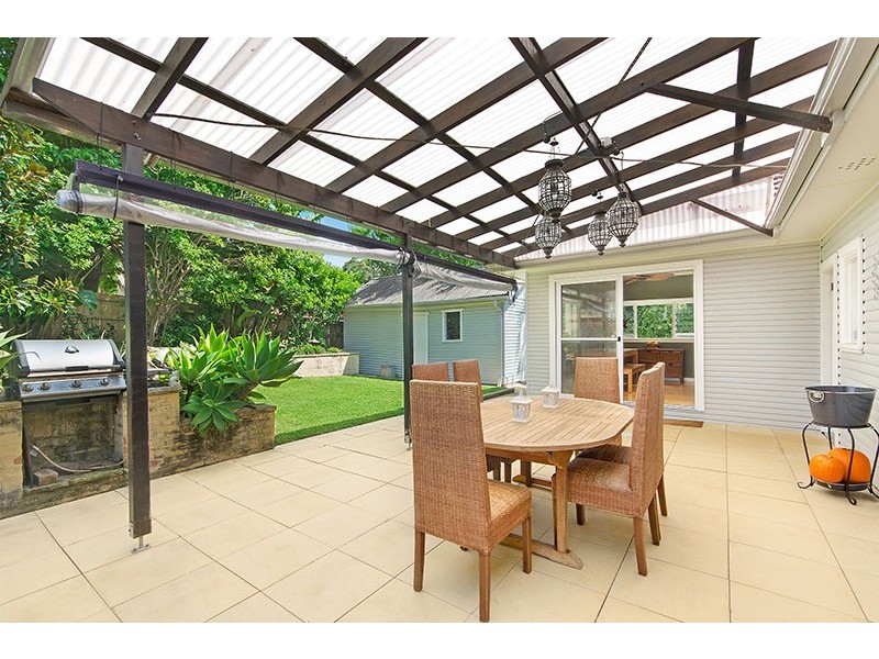 22A Arthur Street, Dee Why NSW 2099