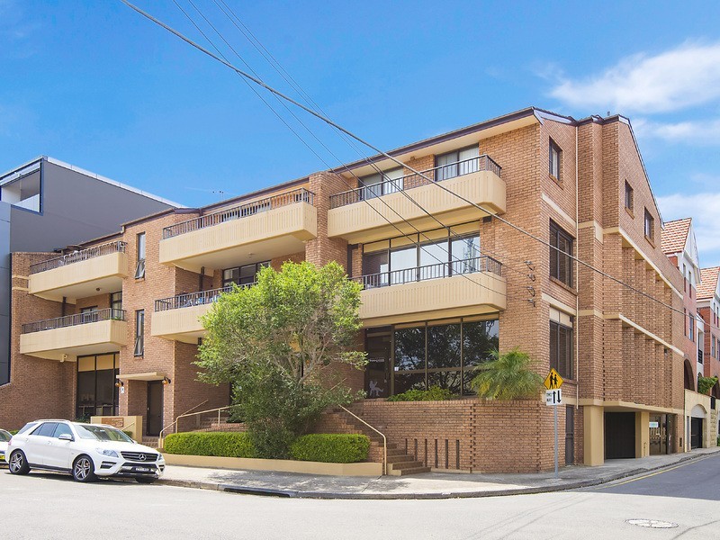 Suite 3/6-7 Gurrigal Street, Mosman NSW 2088