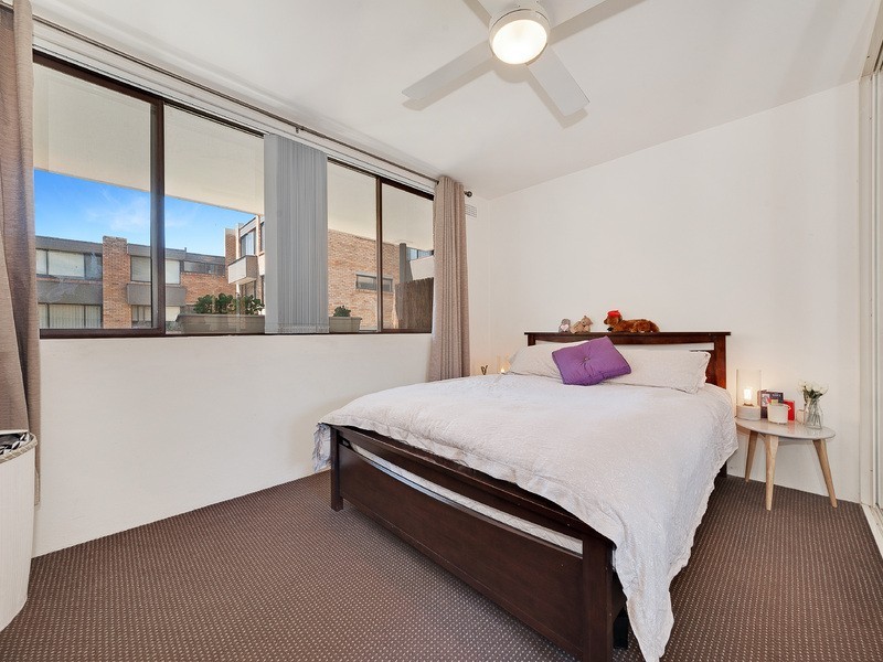 24/4 Mandolong Road, Mosman NSW 2088