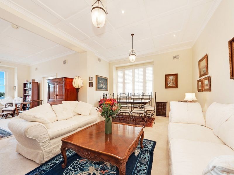 8/23 Holbrook Avenue, Kirribilli NSW 2061