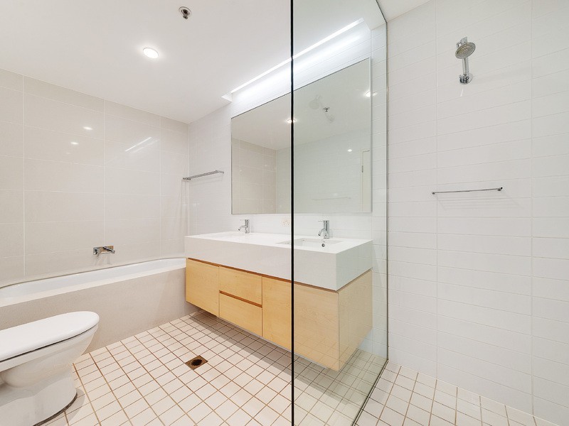 2003/55 Lavender Street, Milsons Point NSW 2061