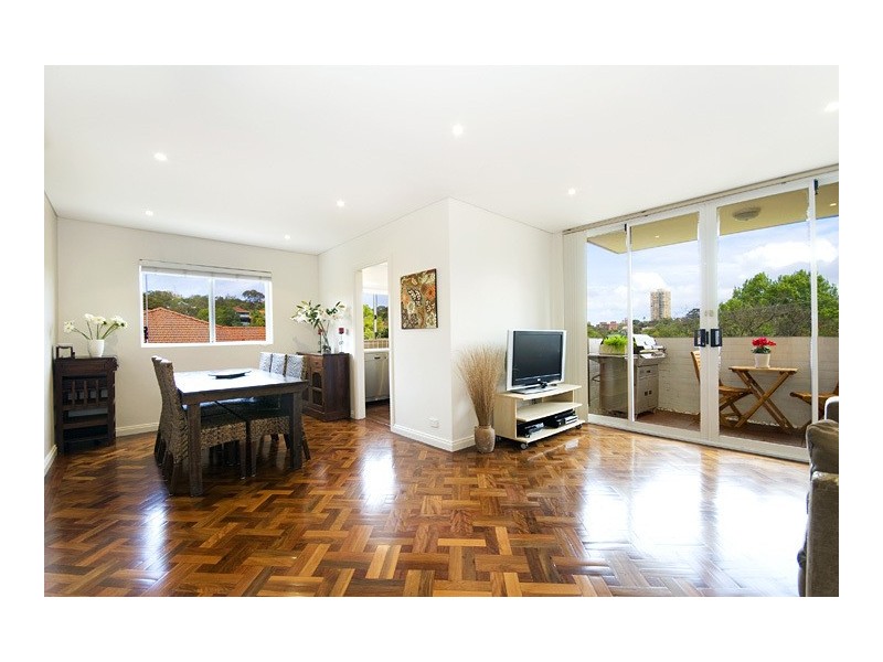 2/16 Eaton Street, Neutral Bay NSW 2089