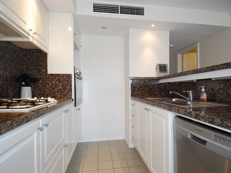 702/12 Glen Street, Milsons Point NSW 2061