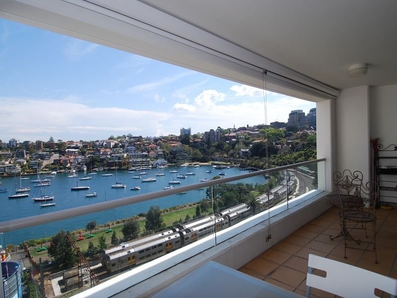 702/12 Glen Street, Milsons Point NSW 2061