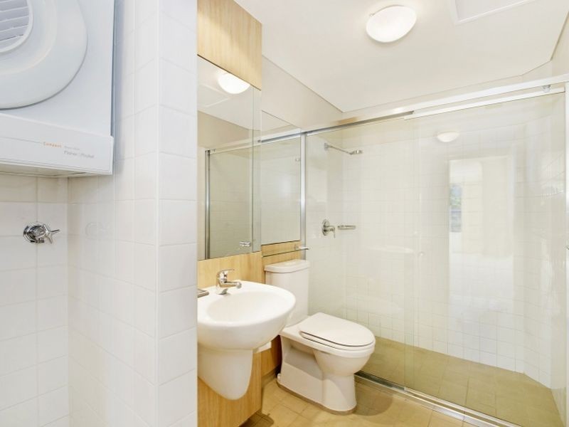 8/19A Young Street, Neutral Bay NSW 2089