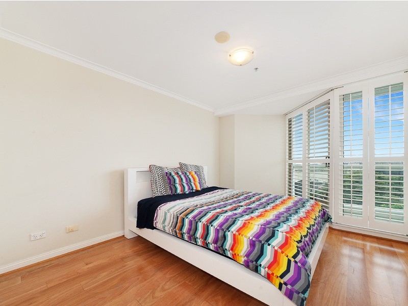 702/38 Alfred Street, Milsons Point NSW 2061