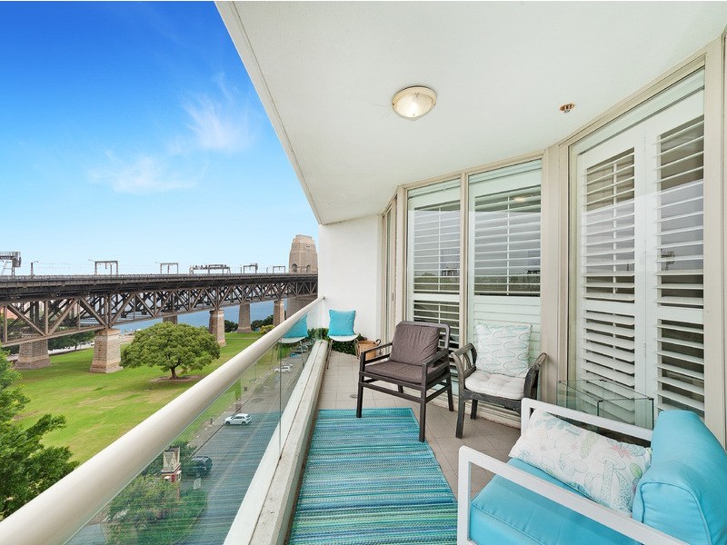 702/38 Alfred Street, Milsons Point NSW 2061