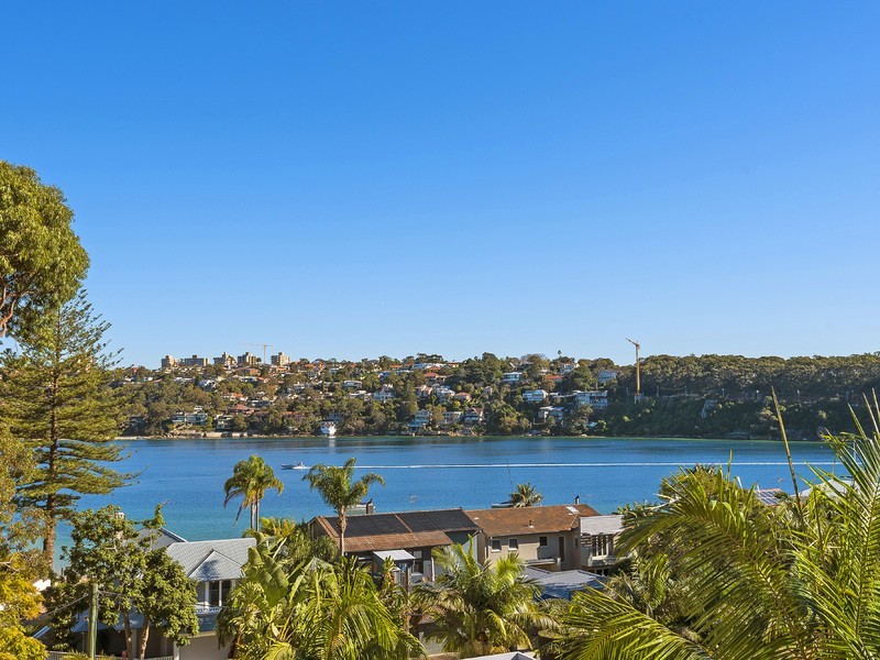 4 Monash Crescent, Clontarf NSW 2093