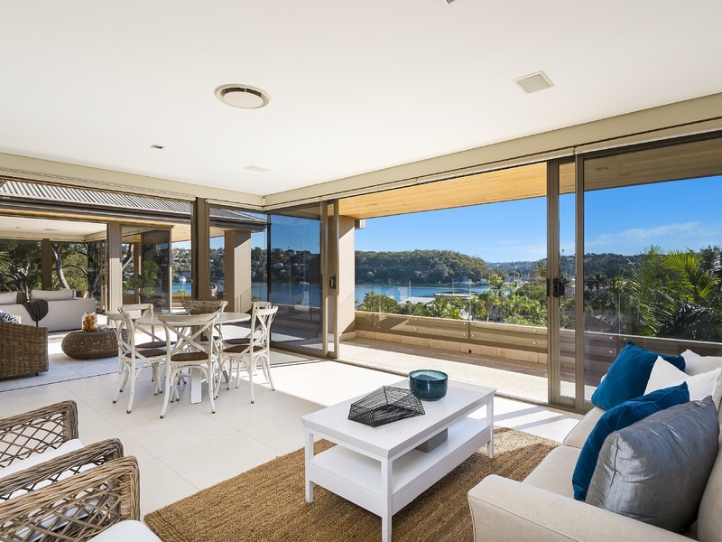 4 Monash Crescent, Clontarf NSW 2093