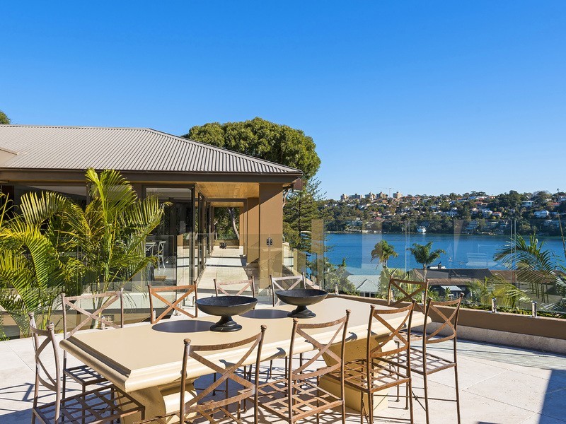 4 Monash Crescent, Clontarf NSW 2093