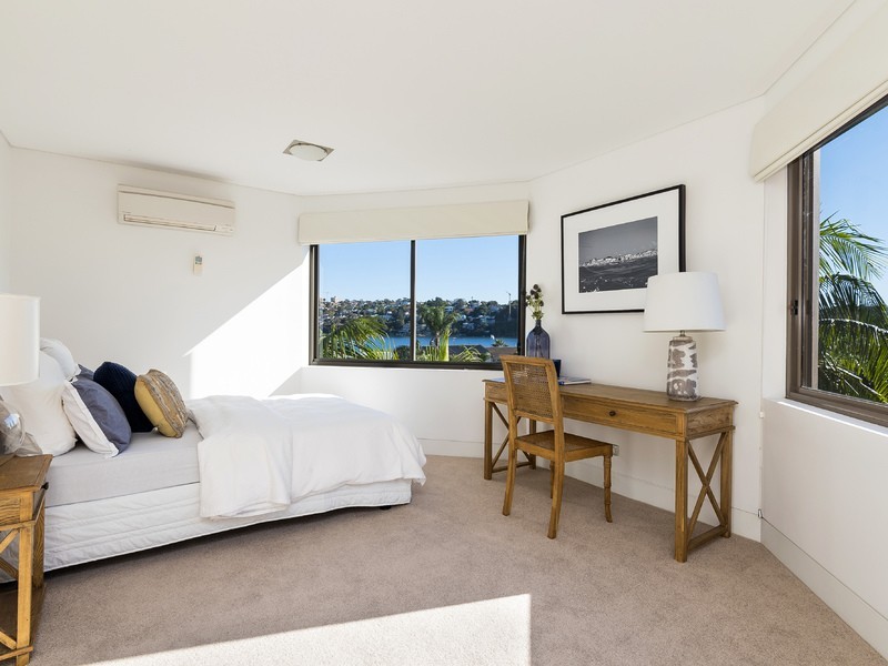 4 Monash Crescent, Clontarf NSW 2093