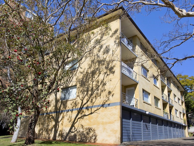 9/233 Ernest Street, Cammeray NSW 2062