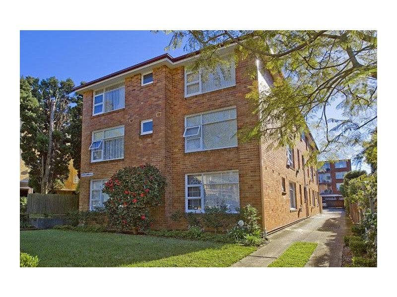 2/12 Clifford Street, Mosman NSW 2088