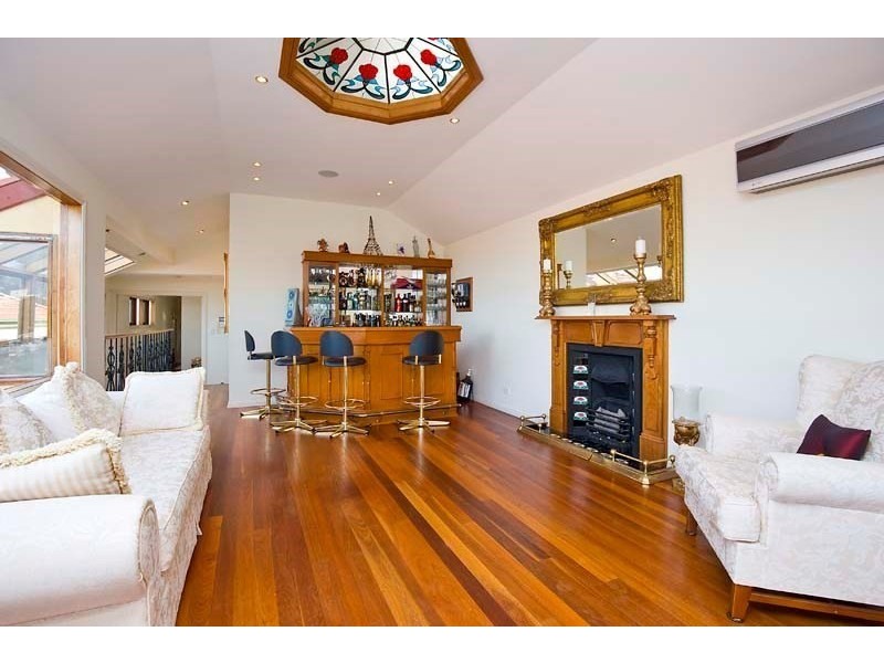 8 Rose Avenue, Neutral Bay NSW 2089