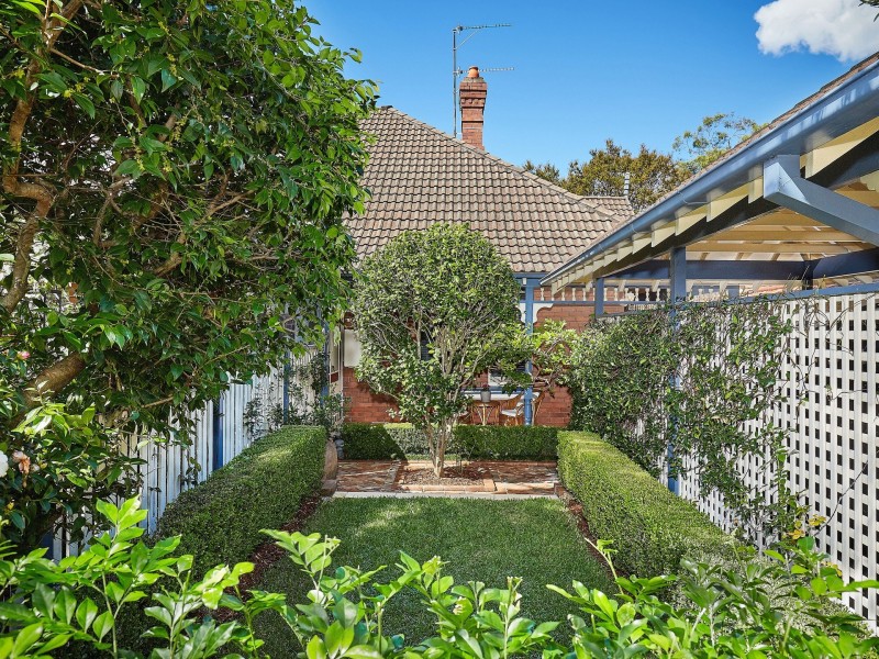 11A Bardwell Road, Mosman NSW 2088