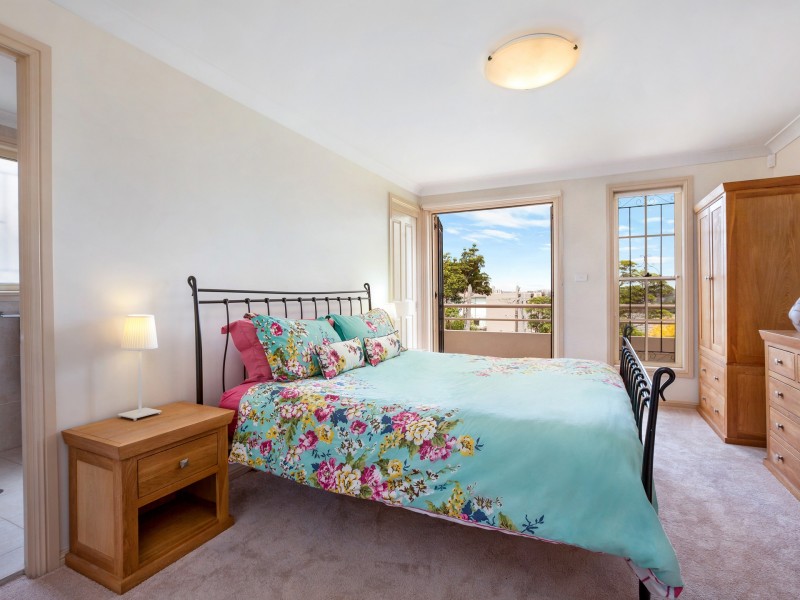 18 Grandview Grove, Seaforth NSW 2092