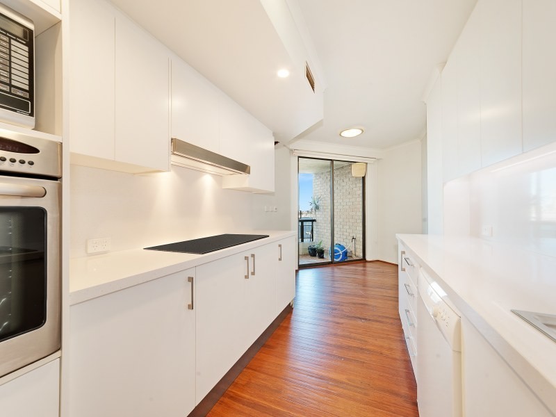 17/1 Harbourview Crescent, Milsons Point NSW 2061