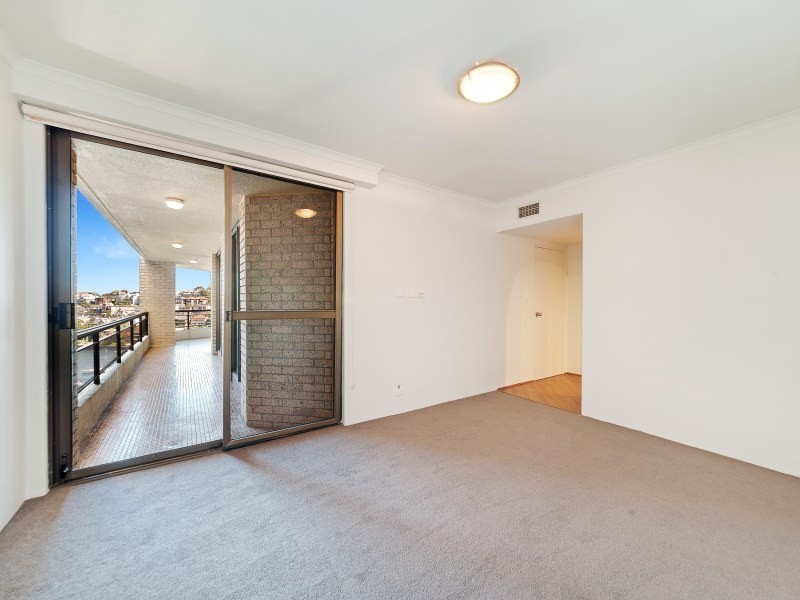 17/1 Harbourview Crescent, Milsons Point NSW 2061