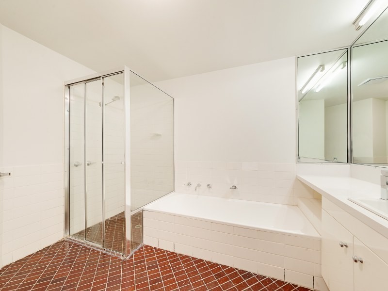 17/1 Harbourview Crescent, Milsons Point NSW 2061