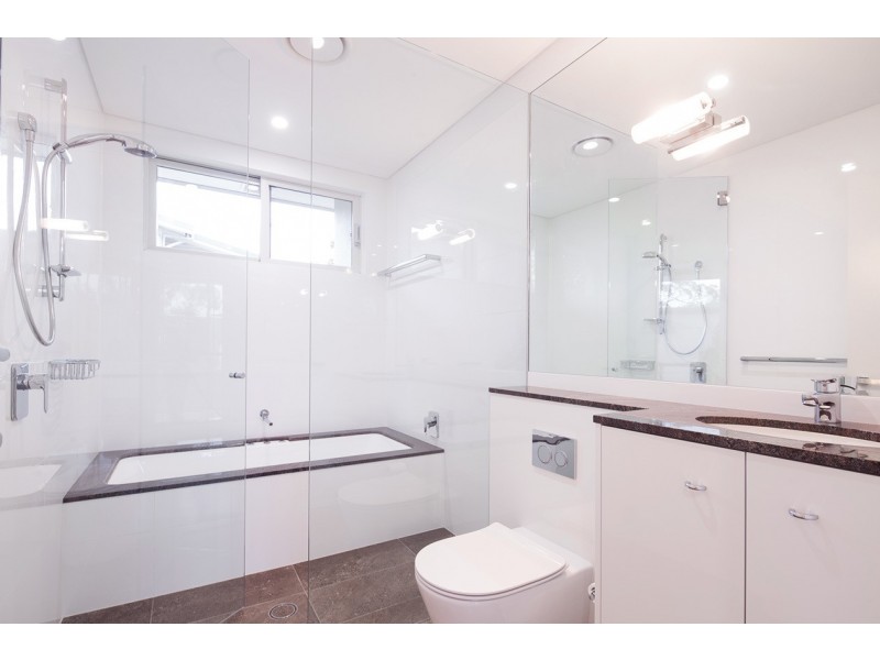 9 The Citadel, Castlecrag NSW 2068