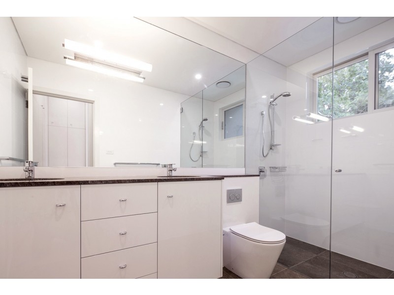 9 The Citadel, Castlecrag NSW 2068