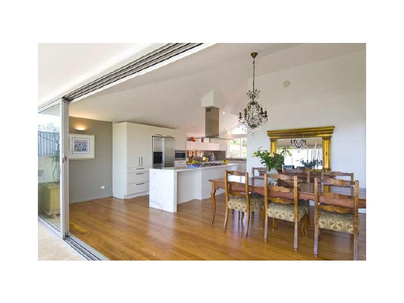 17 Middle Head Road, Mosman NSW 2088