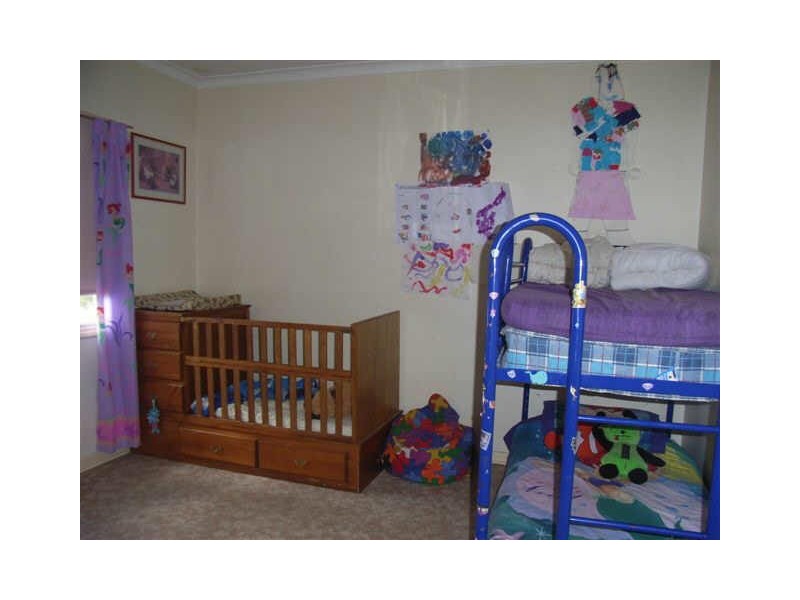 17 Inglis Street, Boyup Brook WA 6244