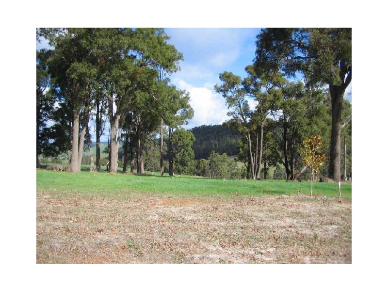 67 Balmoral Drive, Bridgetown WA 6255