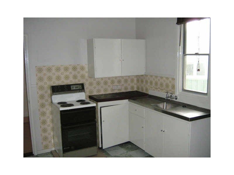 12 Cowley Street, Boyup Brook WA 6244