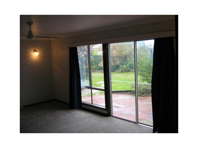 12 Cowley Street, Boyup Brook WA 6244