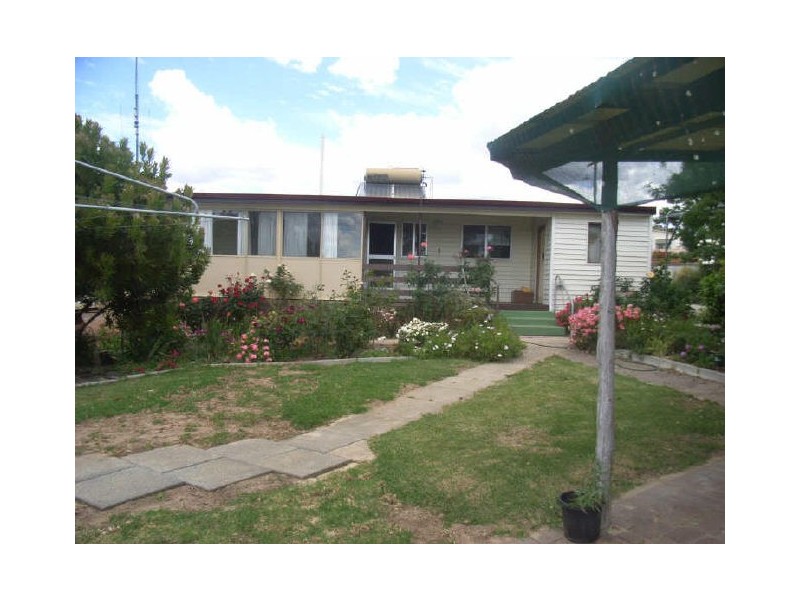 1 Nix Street, Boyup Brook WA 6244