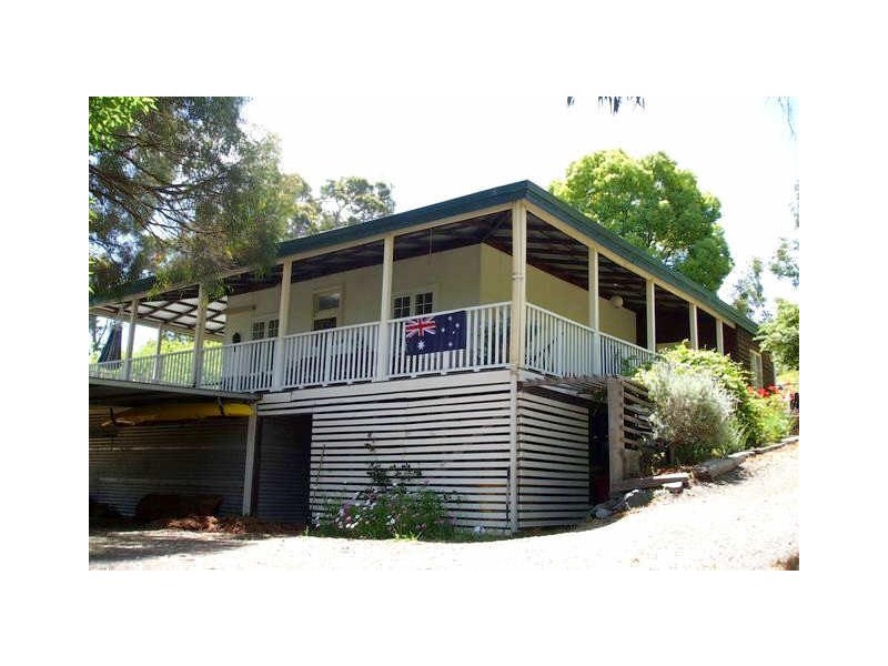 7 Bunbury Street, Bridgetown WA 6255