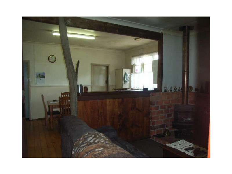 11 Cowley Street, Boyup Brook WA 6244