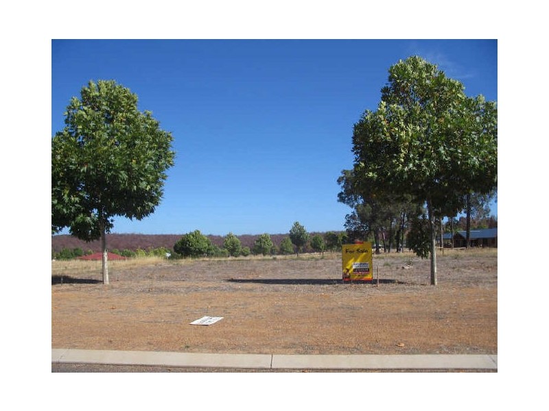 22 Balmoral Drive, Bridgetown WA 6255