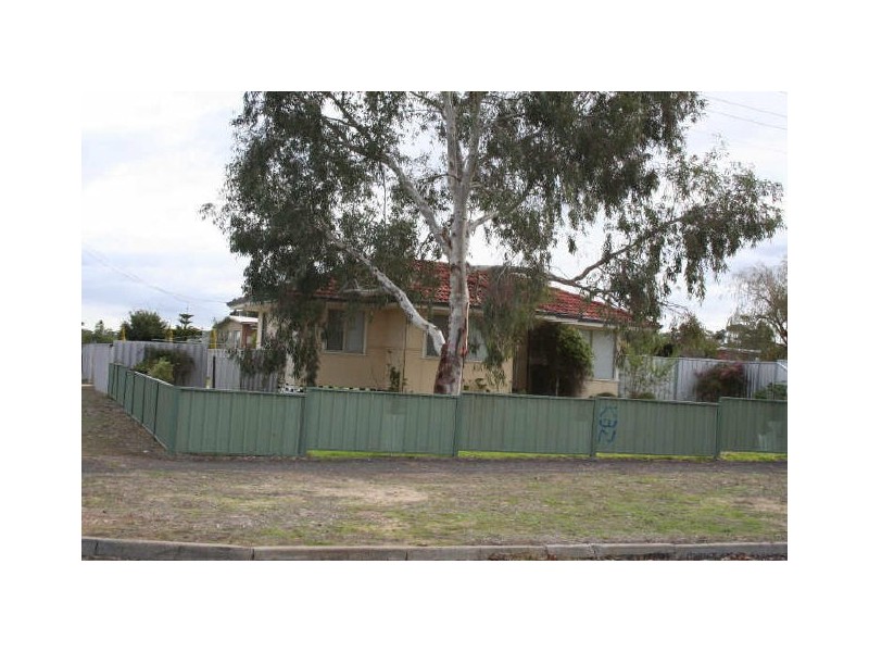 9 Synott Street, Katanning WA 6317