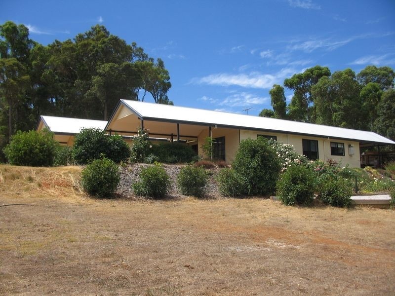 56 Balinga Drive, Balingup WA 6253