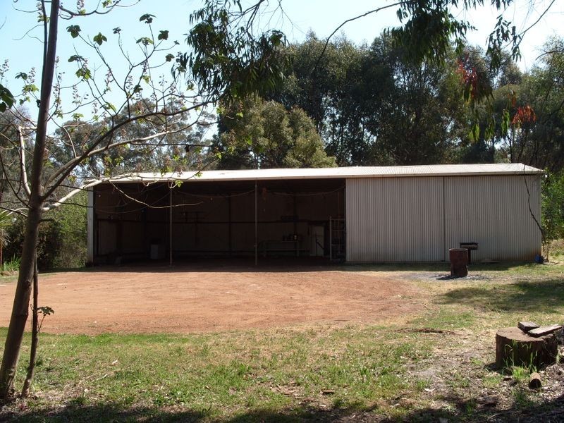 5 May Street, Bridgetown WA 6255