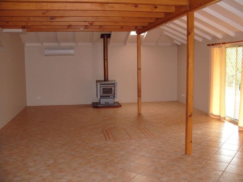 8 Orchard Close, Bridgetown WA 6255