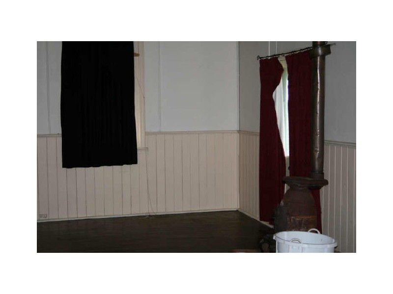 16 Inglis Street, Boyup Brook WA 6244