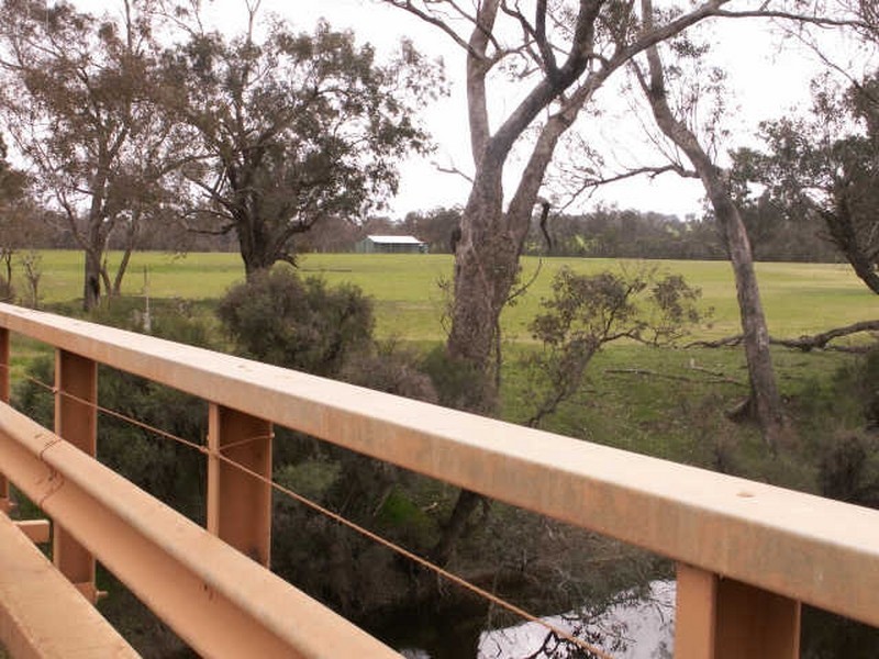 4 Terry Road, Boyup Brook WA 6244