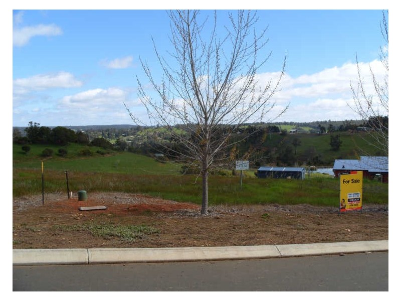 51 Cottonwood Close    Bridgetown Gardens, Bridgetown WA 6255