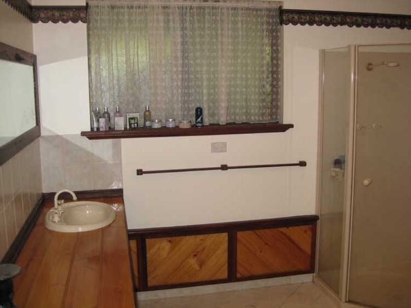 92 Grimwade Road, Greenbushes WA 6254